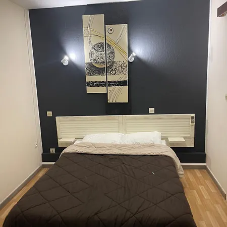 Auberge Des Charmilles Hotel 2*