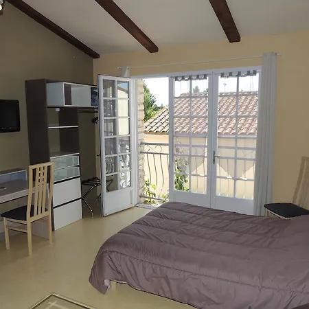 Auberge Des Charmilles 2* Sainte-Soulle